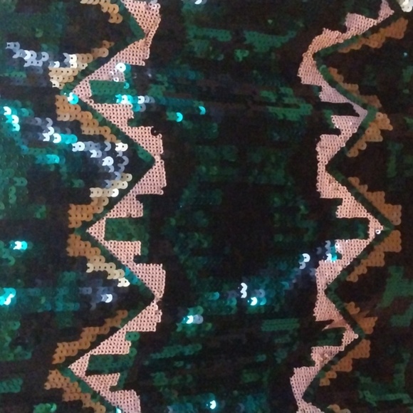 Multicolor Sequin Mini Skirt Size 6 - Picture 3 of 8